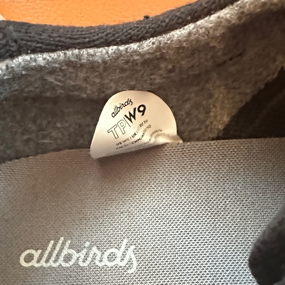 Allbirds Black Sneakers Women’s Size 9 - Picture 8 of 8